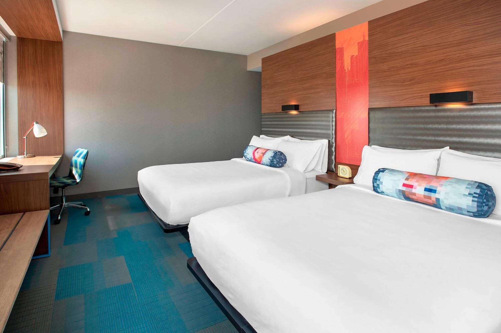 อลอฟต์ บัฟฟาโล แอร์พอร์ต Hotel ชีคโทวากา ภายนอก รูปภาพ