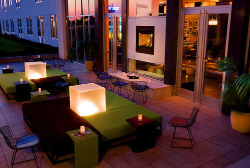 อลอฟต์ บัฟฟาโล แอร์พอร์ต Hotel ชีคโทวากา ภายนอก รูปภาพ